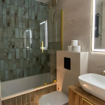Apartment Rodzinny Blisko Morza