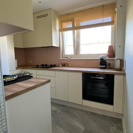Apartament Rodzinny Blisko Morza *